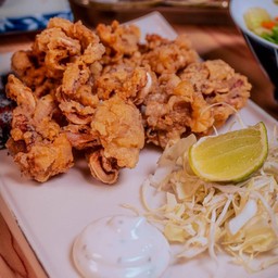 หนวดปลาหมึกทอด