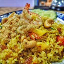 ข้าวผัดสับปะรด