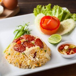 ข้าวผัดกุนเชียง