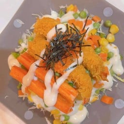 สลัดกุ้งเทมปุระ