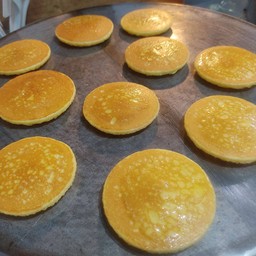 .แพนเค้ก(1ชุด)(10ชิ้น)(นมข้นหวาน)