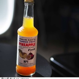 ฟ๊อกซี่สับปะรด เสาวรส