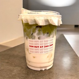 มัทฉะ ลาเต้ Matcha Latee
