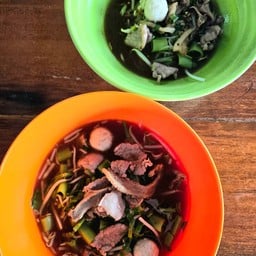 ตั้งหลัก ก๋วยเตี๋ยวเรือ