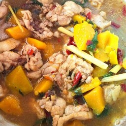 แกงฝักทองหมู