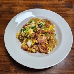 วุ้นเส้นผัดแหนมใส่ไข่ (กับข้าว)