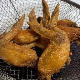 ปีกไก่ทอดเกลือ