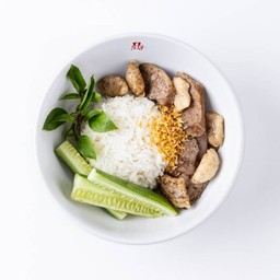 ข้าวหมูรวมจิ้มแจ่ว