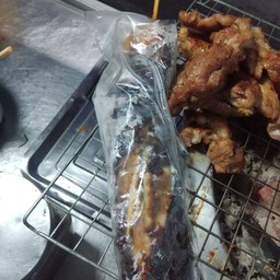 ชิวชิว หมูย่าง