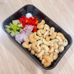 ยำเม็ดมะม่วง