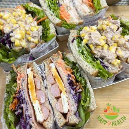 ยำแซ่บ ข้าวไข่ข้น ของกินเล่น by Zaab & Co. แฮปปี้แลนด์สาย 1