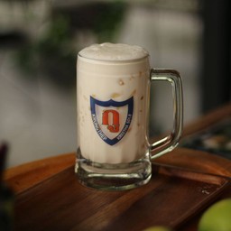 นมสดน้ำผึ้งเย็น - Iced Fresh Milk with Honey