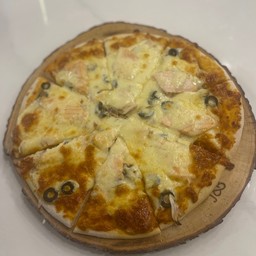 พิซซ่าหน้าแซลมอน