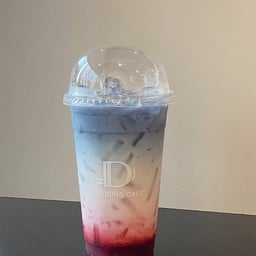 อัญชันสตรอเบอร์รี่ลาเต้