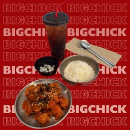 [อร่อยซ่ากับโค้ก] ไก่ทอดเกาหลี200กรัม+ข้าวหอมมะลิ+เครื่องเคียง+โค้ก 22 oz