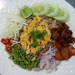 ข้าวคลุกกะปิ