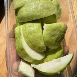 Fresh Guava Ready To Eat