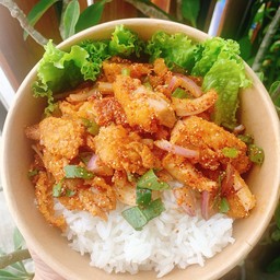 ข้าวยำไก่แซ่บ