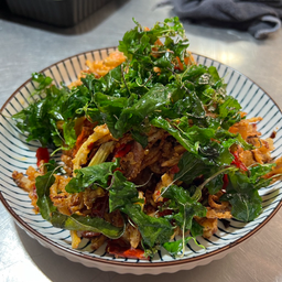 คางกุ้งผัดพริกแห้ง