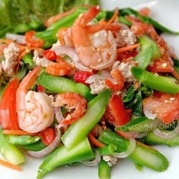 ยำคะน้ากุ้งสด