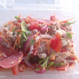 ยำวุ้นเส้นหมูยอ หมูสับ