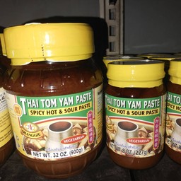 น้ำพริกเผาต้มยำเจ(227g.)