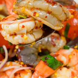 ยำกุ้งสองใจ(กุ้งสุก&กุ้งสด)