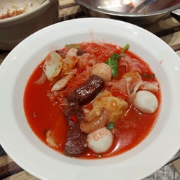 ก๋วยเตี๋ยวเย็นตาโฟ