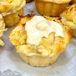 ขนมปังเนยสด โรลมะพร้าว