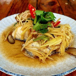 เนื้อปลากระพงขาวนึ่งซีอิ้ว