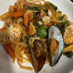 สปาเก็ตตี้ขี้เมาทะเล