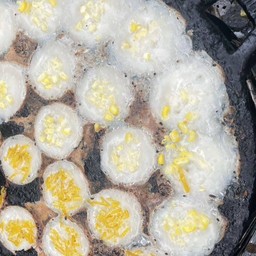 ขนมครก ข้าวโพด