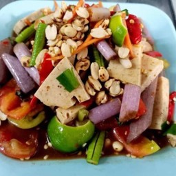 ตำหมูยอ