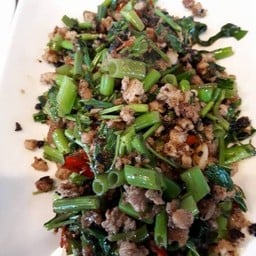 ผักบุ้งผัดหนำเลี๊ยบ