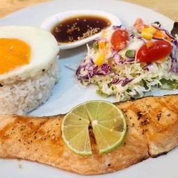 40.9 ข้าวปลาแซลมอนย่าง