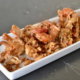 ปูนิ่มทอดกระเทียม Fried soft crab