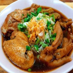คี้ ก๋วยเตี๋ยวไก่มะระ