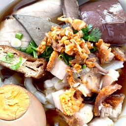 ก๋วยจั๊บน้ำข้น