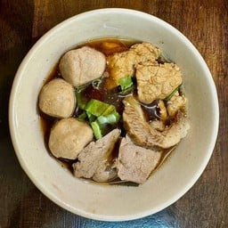 ป.ประทีป ก๋วยเตี๋ยวเรือ ตลาดศรีย่าน  ตลาดศรีย่าน