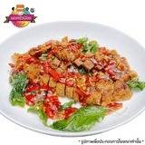 ข้าวหมูกรอบ ราดซอสกะเพรา