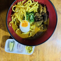 ข้าวซอยเนื้อ