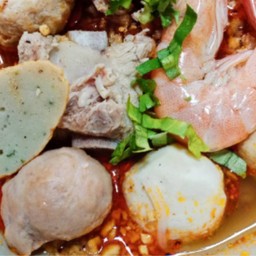 เจ๊แหม่มข้าวต้มก๋วยเตี๋ยวอัพวา สาขาพัทยา พัทยา