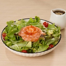 Salmon Salad / สลัดแซลมอน
