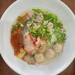 ก๋วยเตี๋ยวน้ำใส