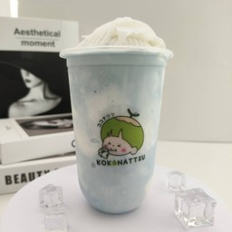 น้ำมะพร้าวน้ำหอมปั่นนมสดอัญชัน