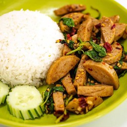 ข้าวราดกะเพราหมูยอ