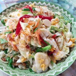 ผัดกระเทียมดองวุ้นเส้น