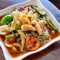 ตำเส้นเล็กพริกแห้ง(กากเจียว)