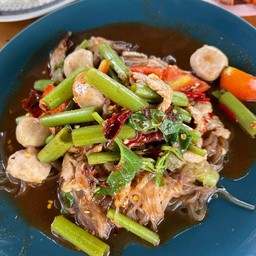 ตำเส้นเล็ก หมู + ลูกชิ้น