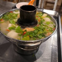 ต้มยำรวมมิตรหม้อไฟน้ำข้น